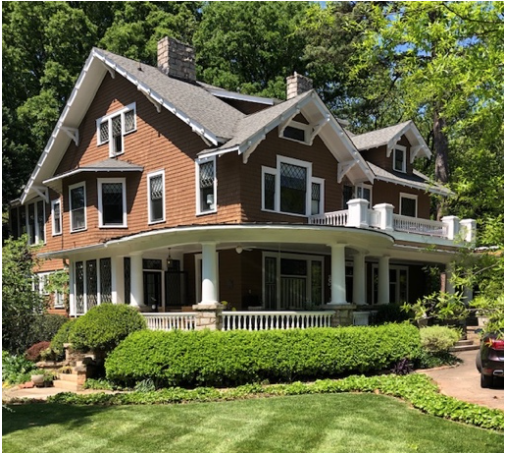 John Baxter Alexander was a brother of W.S. His exuberant 1913 house here mixes Colonial white columns with Bungalow wood-shingle siding and bracketed eaves in an elaborate composition that shows Victorian influence.