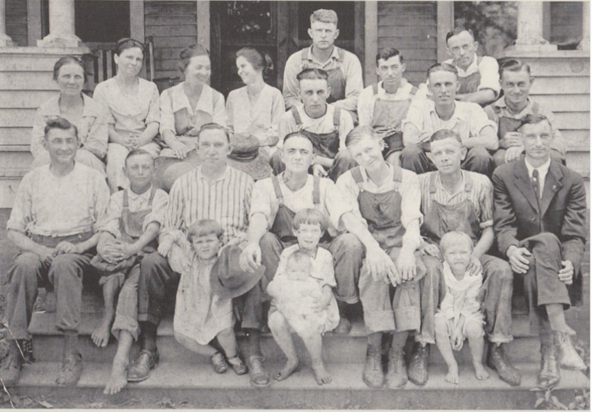 Shue’s Boarding House, photo from Lois Moore Yandle, Spirit of a Proud People.
