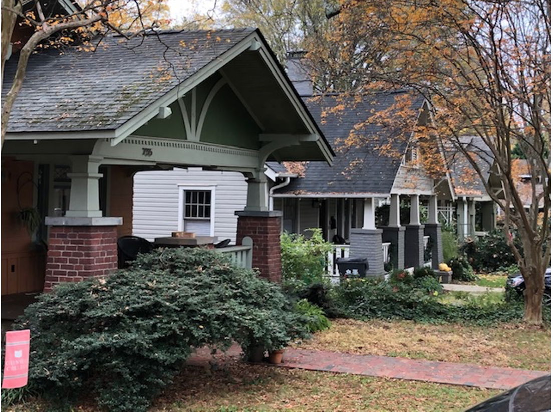 Many Dilworth houses went up around the 1910s, heyday of the Bungalow style. Wide roof overhangs supported by brackets, big porches, rustic wood-shingles and chunky brick or stone accents made Bungalows feel hand-crafted and welcoming. Kingston Avenue is one of Charlotte’s great Bungalow streets, as is Worthington Avenue on the other side of East Boulevard.