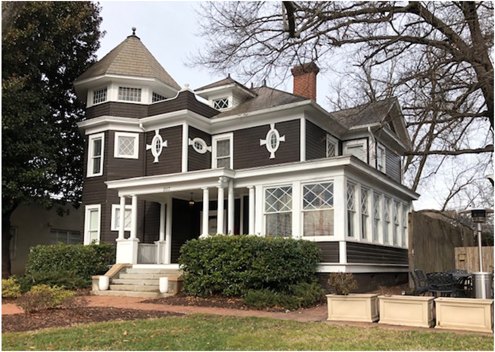 Built in 1903, this exuberant residence boasts a corner tower and asymmetrical massing characteristic of Queen Anne Victorian design. Its initial owner was a railroad agent, followed by Reverend Edward Bomar who led fledgling Pritchard Memorial Baptist a few blocks up South Boulevard. The Brem family moved here after tiring of their Colonial manse at 211 East Boulevard.